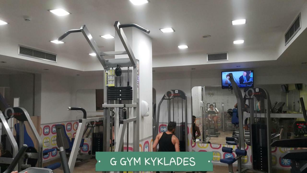 Chris'S Kyklades Holiday Apartment Paralimni Exterior photo